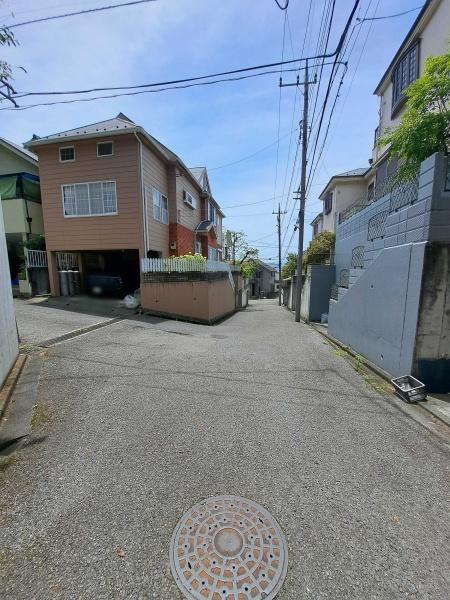 (前面道路含む現地写真)