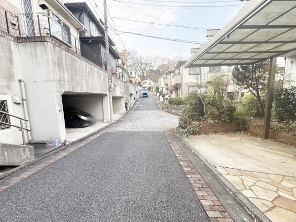 (前面道路含む現地写真)