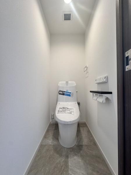 (トイレ)