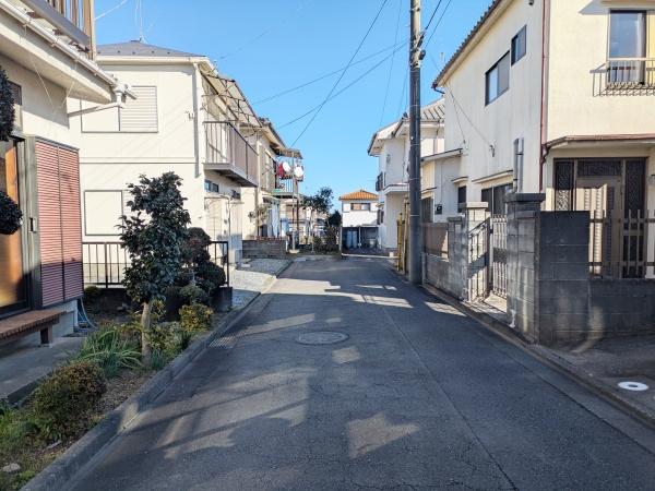 (前面道路含む現地写真)