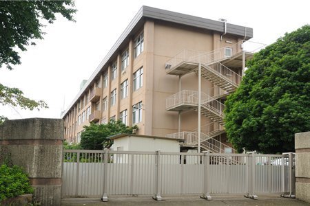 八王子市立由木中学校(中学校)