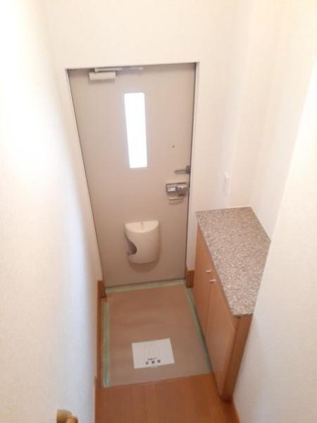 (玄関)