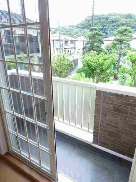 (バルコニー)