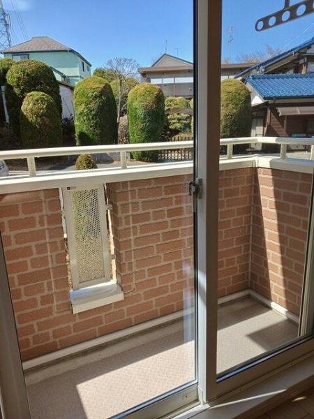 (バルコニー)
