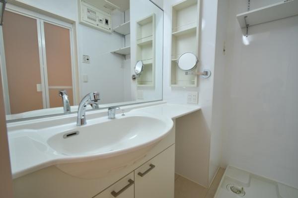 (洗面台・洗面所)