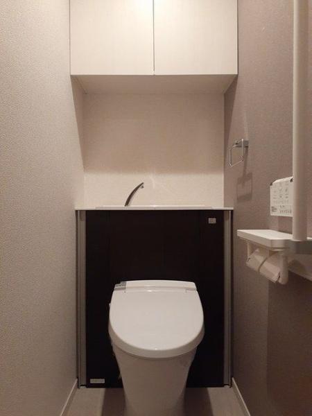 (トイレ)