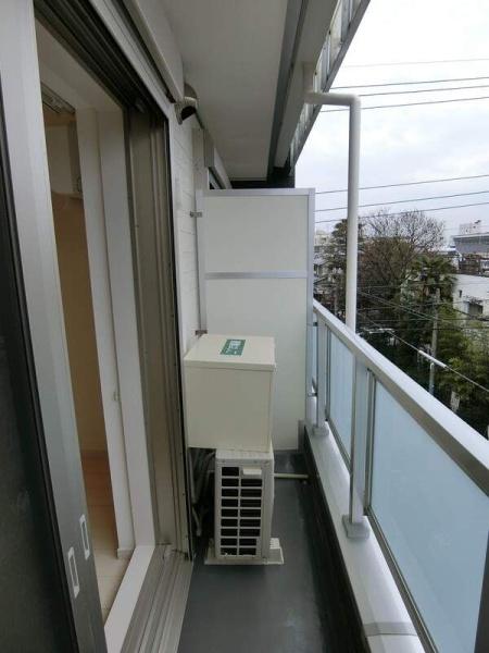 (バルコニー)