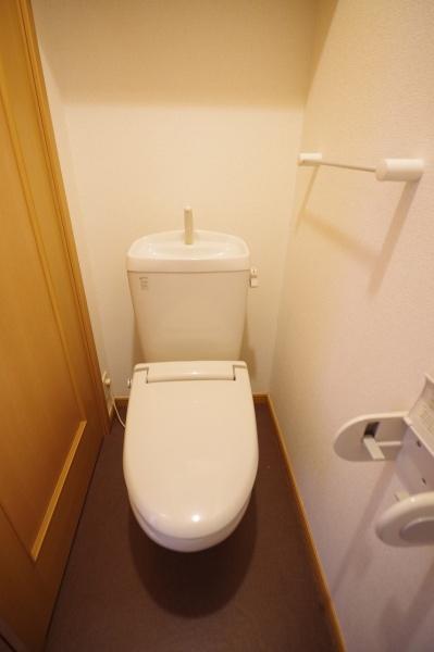 (トイレ)
