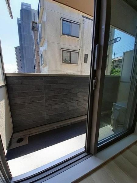 (バルコニー)