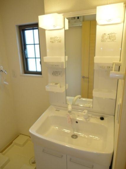 (洗面台・洗面所)