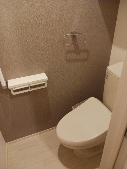 (トイレ)