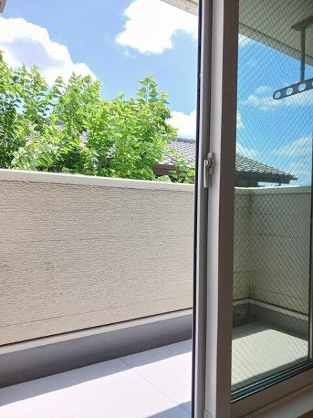 (バルコニー)