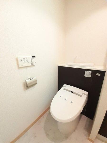 (トイレ)