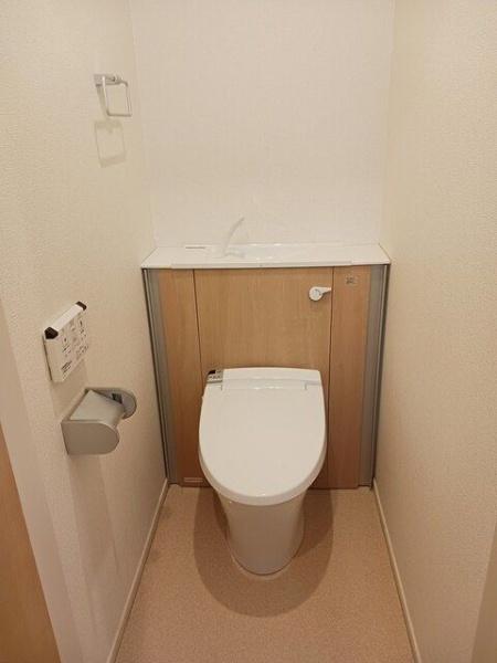 (トイレ)