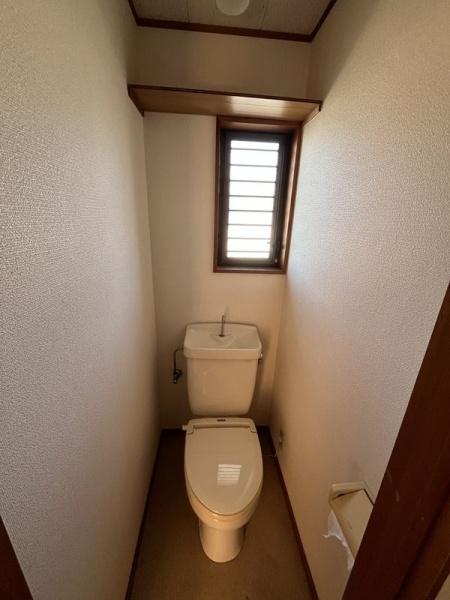 (トイレ)