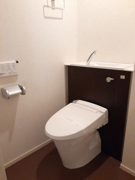 (トイレ)