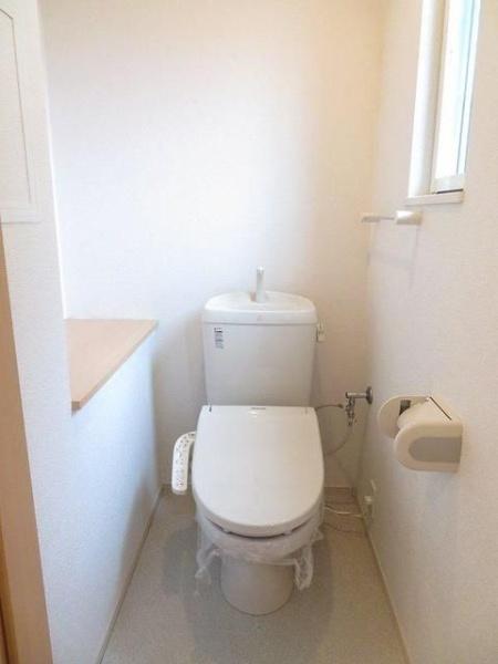 (トイレ)