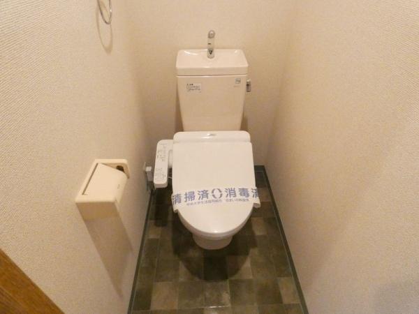 (トイレ)