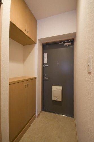 (玄関)