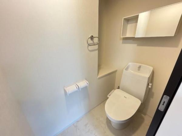 (トイレ)