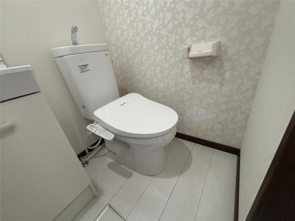 (トイレ)