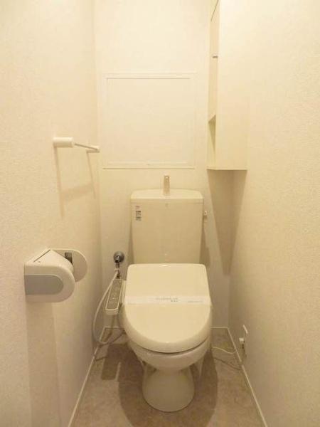 (トイレ)