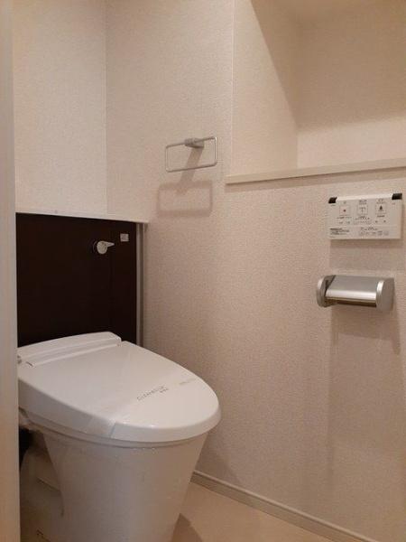 (トイレ)