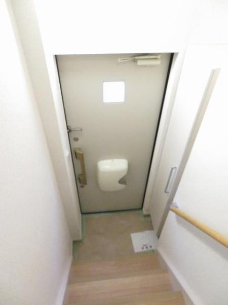 (玄関)