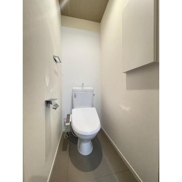(トイレ)