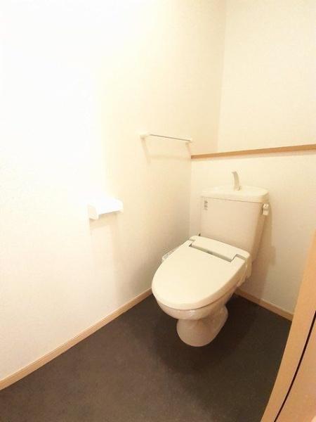 (トイレ)