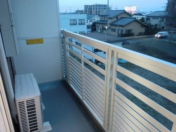 (バルコニー)