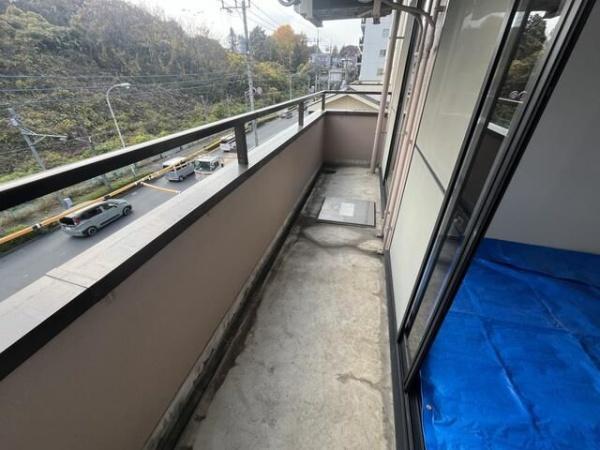 (バルコニー)