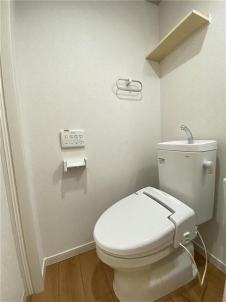 (トイレ)
