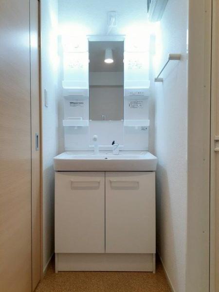 (洗面台・洗面所)