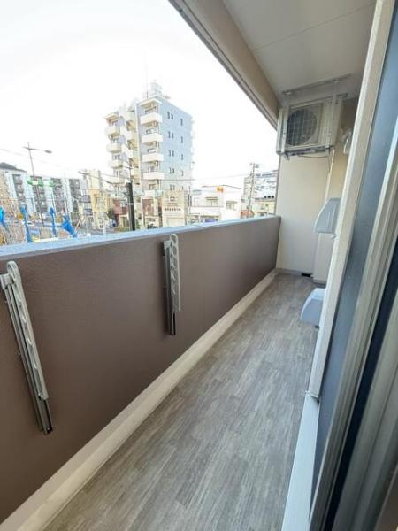 (バルコニー)