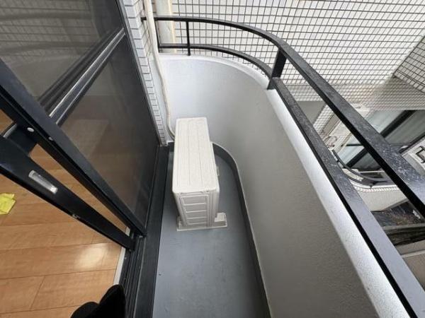 (バルコニー)