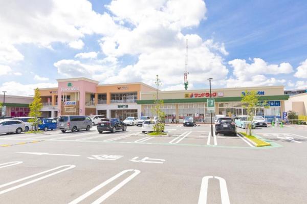 フォレストモール(ショッピング施設)