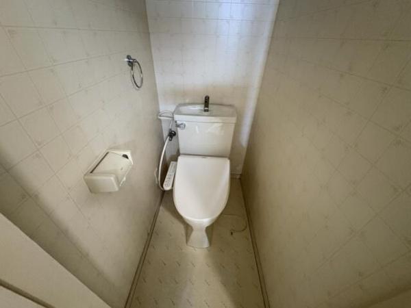 (トイレ)