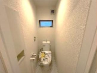 (トイレ)