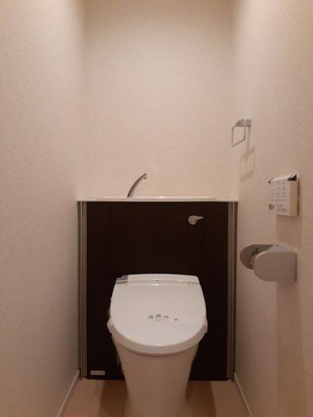 (トイレ)