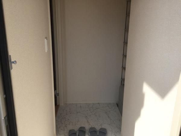 (玄関)
