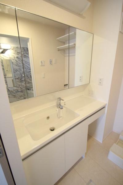 (洗面台・洗面所)