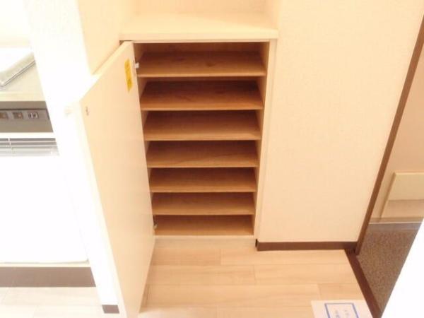 (玄関)