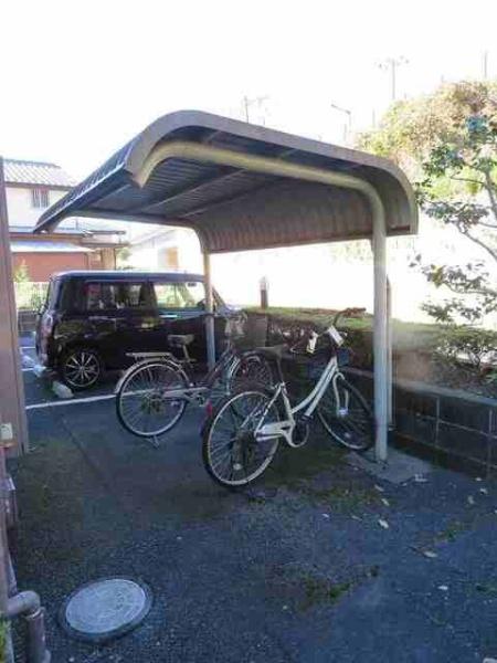 (駐車場)