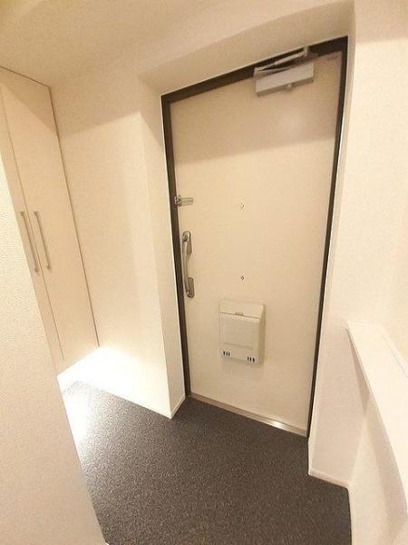 (玄関)